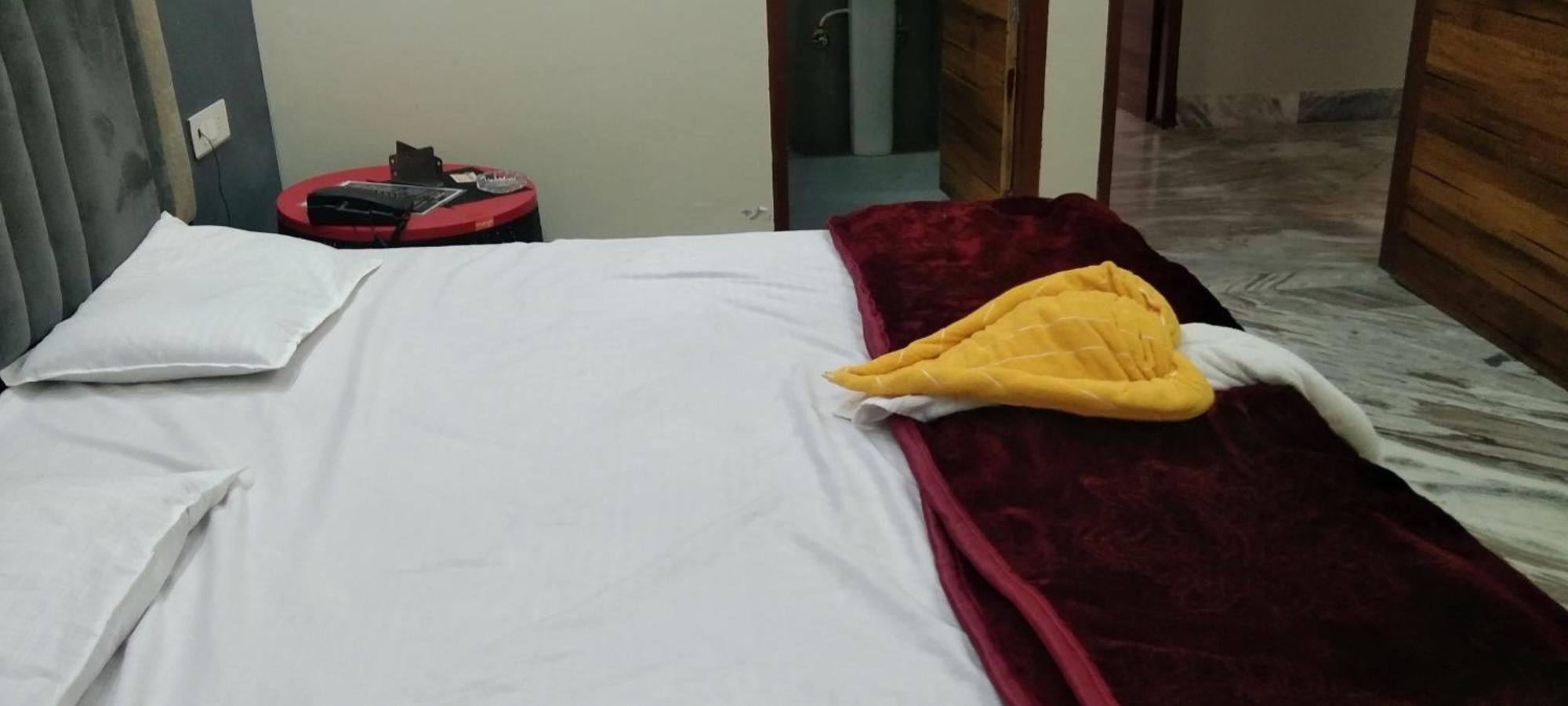 Hotel Ap Suratgarh 外观 照片